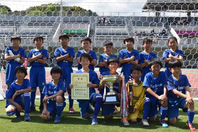 4年生の部優勝 ハリマオサッカークラブ