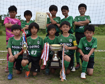 5年生の部優勝 荻野サッカー少年団