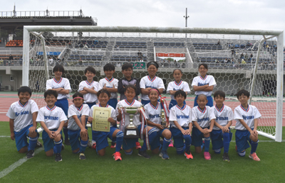 6年生の部優勝　ハリマオサッカークラブ